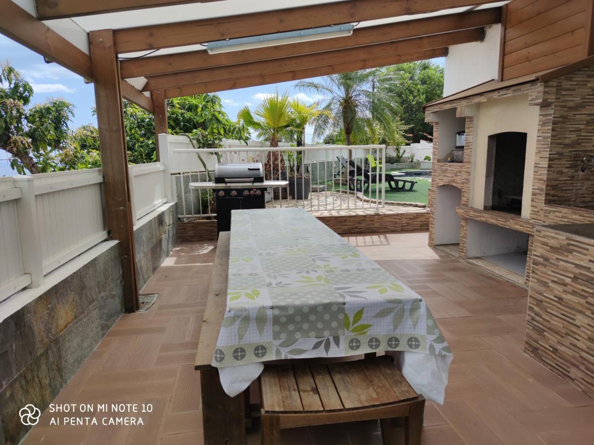 villa Areca Saint-Joseph Esterno foto